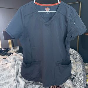 Dickies Women’s Pewter Scrub Top